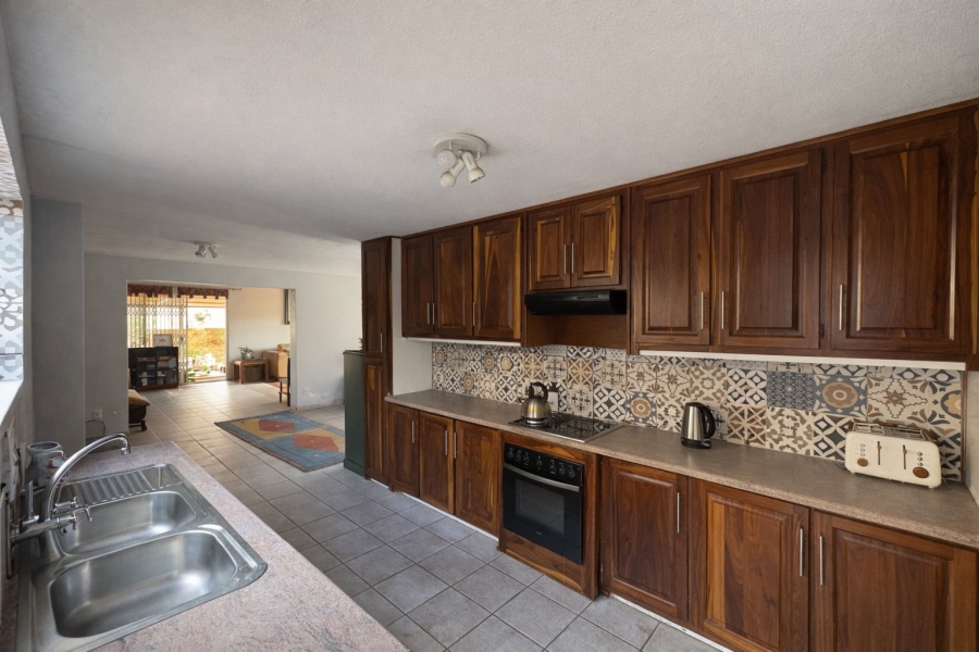 3 Bedroom Property for Sale in Heuwelsig North West
